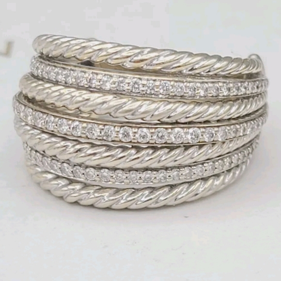 David Yurman Lantana Dome Ring With Diamonds In 18k White Gold - Picture 6 of 6